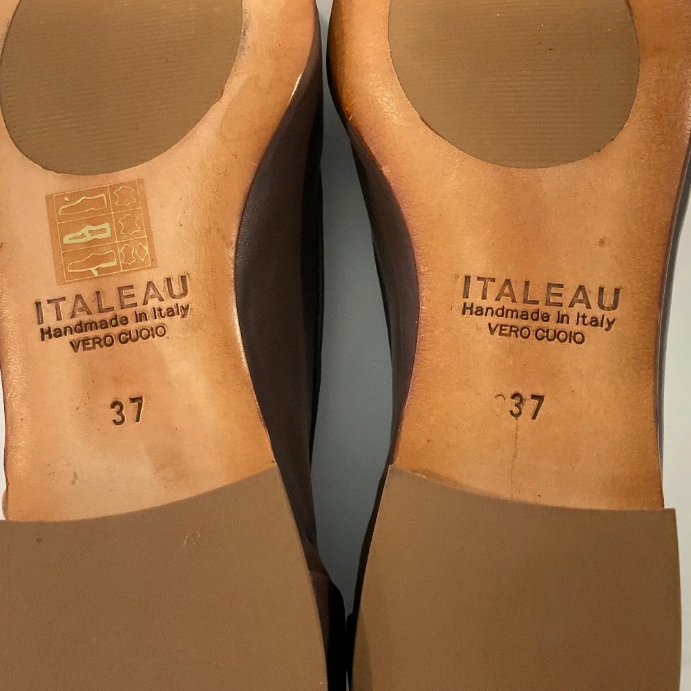 ITALEAU Trino Tassel  Waterproof Loafer Size 6.5 EU 37 NEW